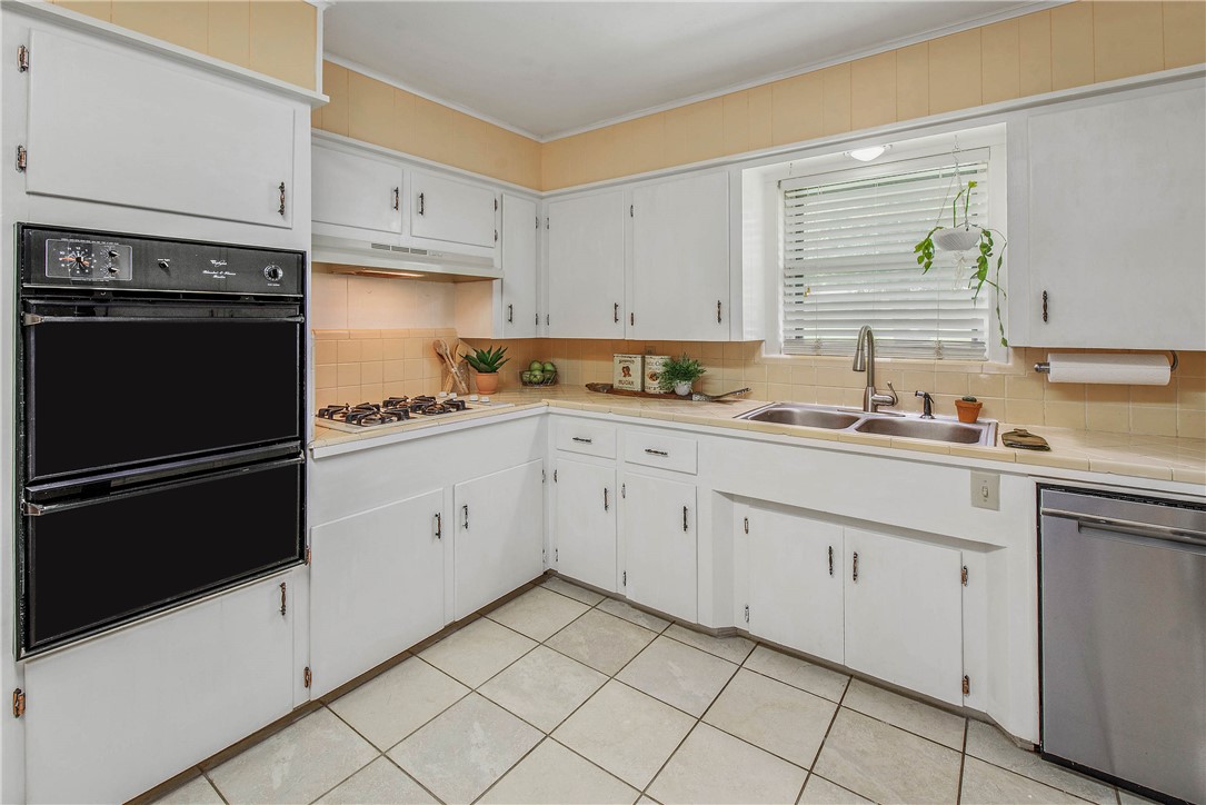 905 Jane Lane , Bryan, TX, 77802 | 25006527 | Realty Texas LLC