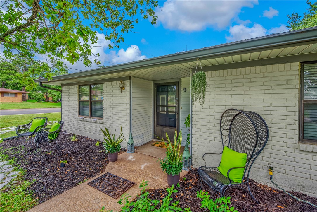 905 Jane Lane , Bryan, TX, 77802 | 25006527 | Realty Texas LLC
