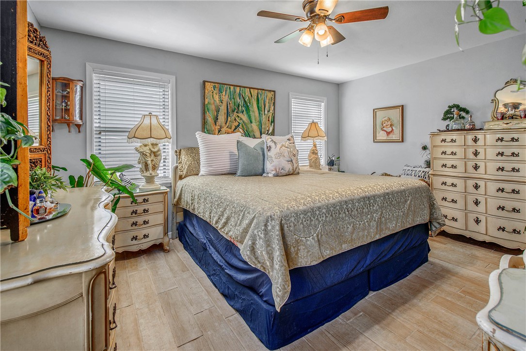 905 Jane Lane , Bryan, TX, 77802 | 25006527 | Realty Texas LLC