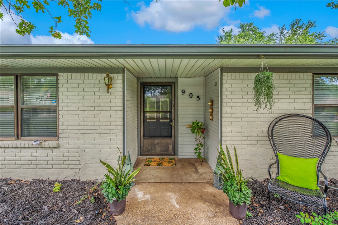 905 Jane Lane , Bryan, TX, 77802 | 25006527 | Realty Texas LLC