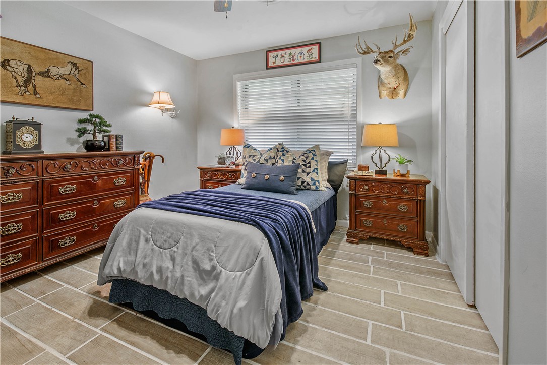 905 Jane Lane , Bryan, TX, 77802 | 25006527 | Realty Texas LLC