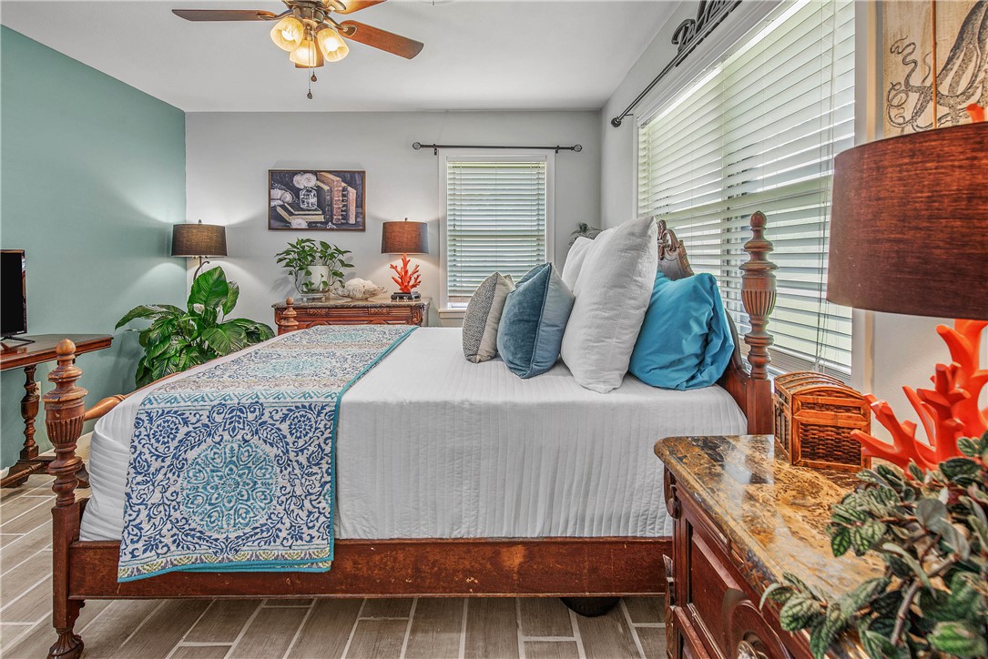 905 Jane Lane , Bryan, TX, 77802 | 25006527 | Realty Texas LLC