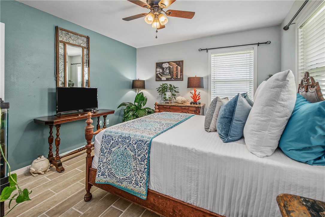 905 Jane Lane , Bryan, TX, 77802 | 25006527 | Realty Texas LLC