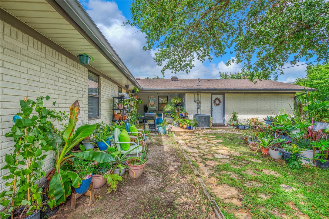 905 Jane Lane , Bryan, TX, 77802 | 25006527 | Realty Texas LLC