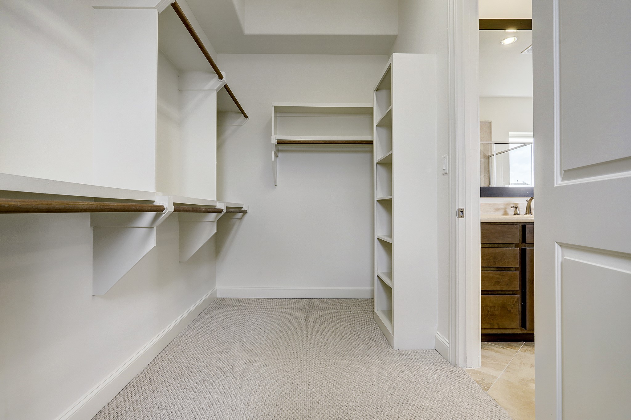 9622 Fannin Station W , Houston, TX, 77045 | 34731396 | Realty Texas LLC