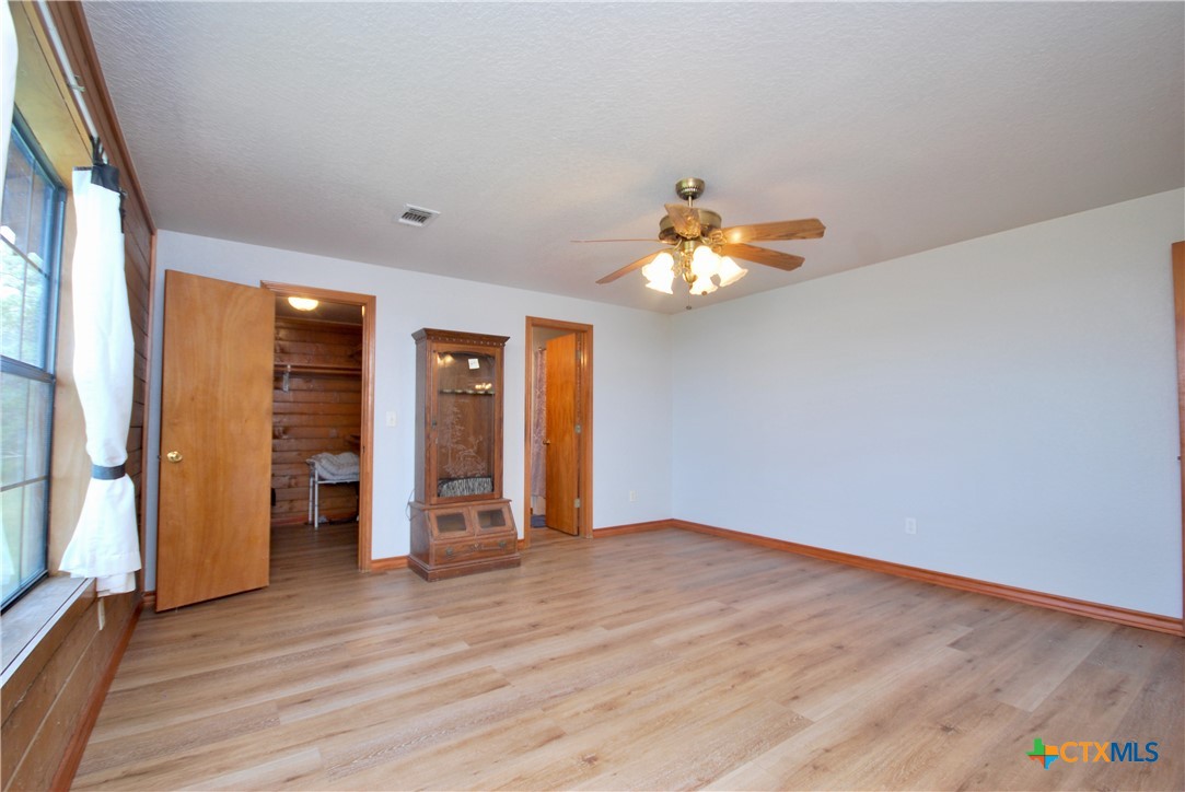 2725 Old Lehmann Road, Kingsbury, TX, 78638 | 582563 | Realty Texas LLC