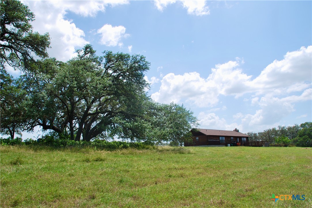 2725 Old Lehmann Road, Kingsbury, TX, 78638 | 582563 | Realty Texas LLC