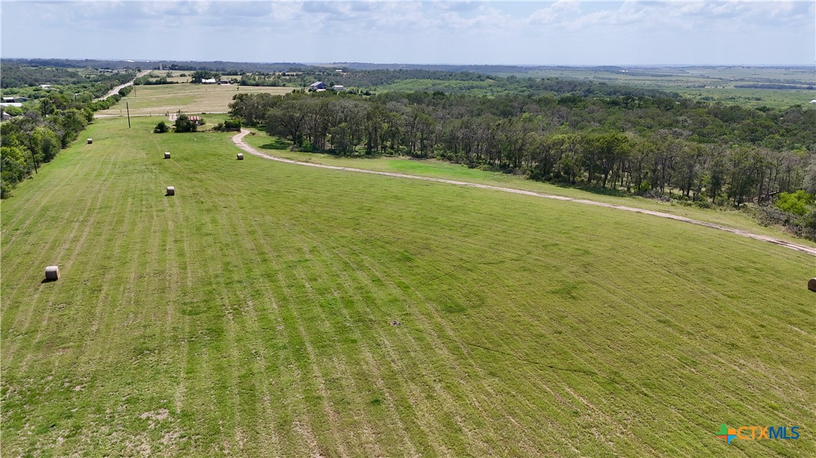 2725 Old Lehmann Road, Kingsbury, TX, 78638 | 582563 | Realty Texas LLC