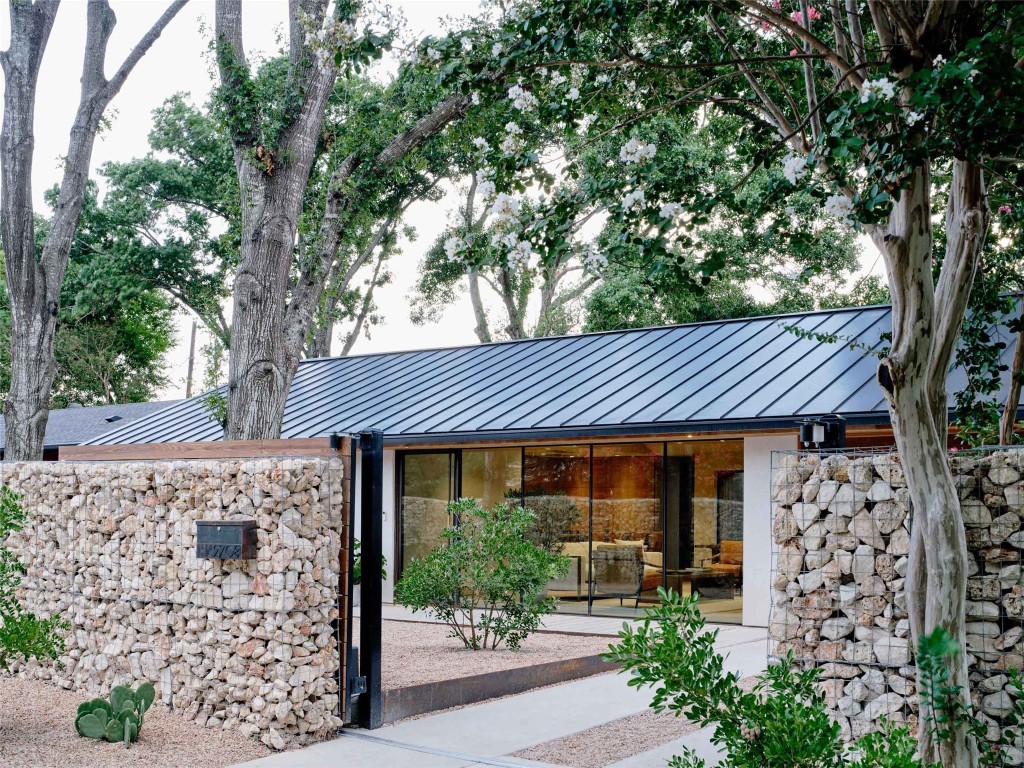 2708 Friar Tuck Lane, Austin, TX, 78704 | 3164538 | Realty Texas LLC