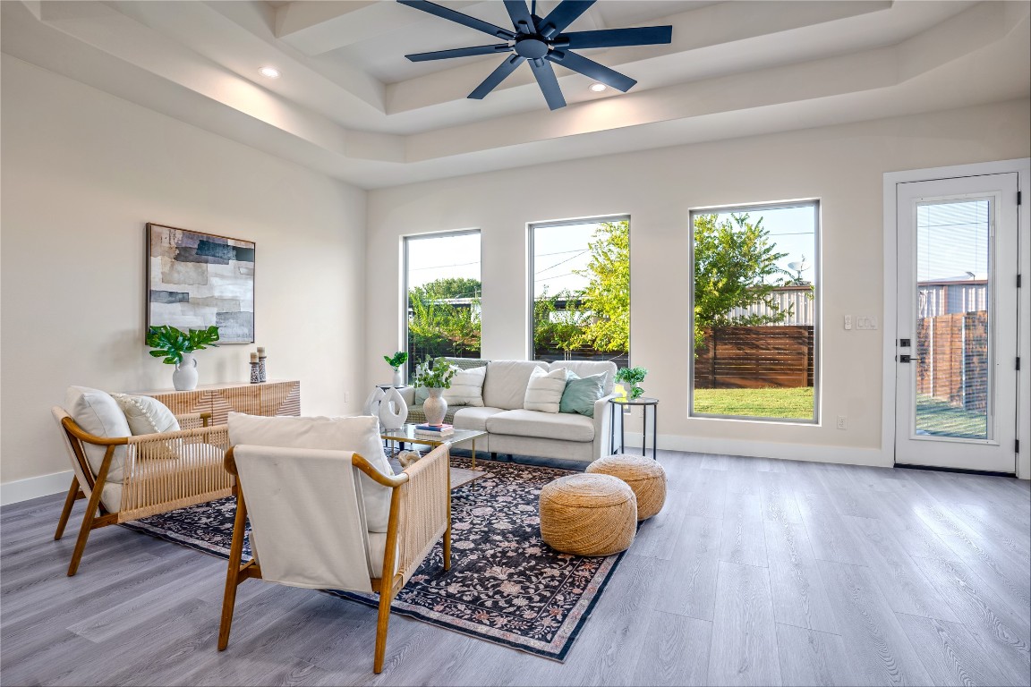 303 W Lane Avenue, Manor, TX, 78653 | 8245331 | Realty Texas LLC