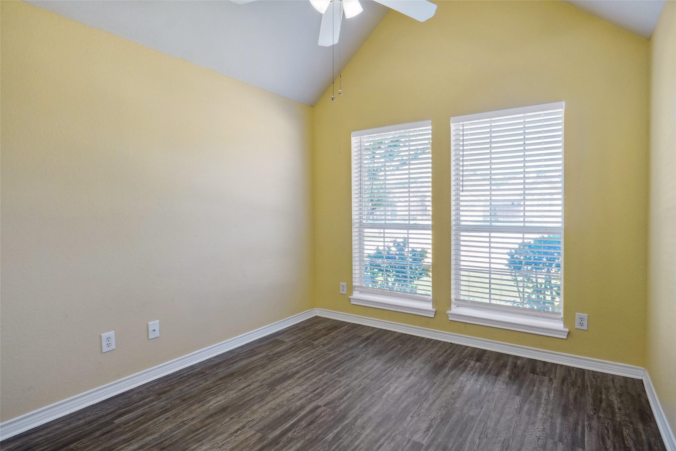 206 Arbor Park Drive , Euless, TX, 76039 | 20962758 | Realty Texas LLC