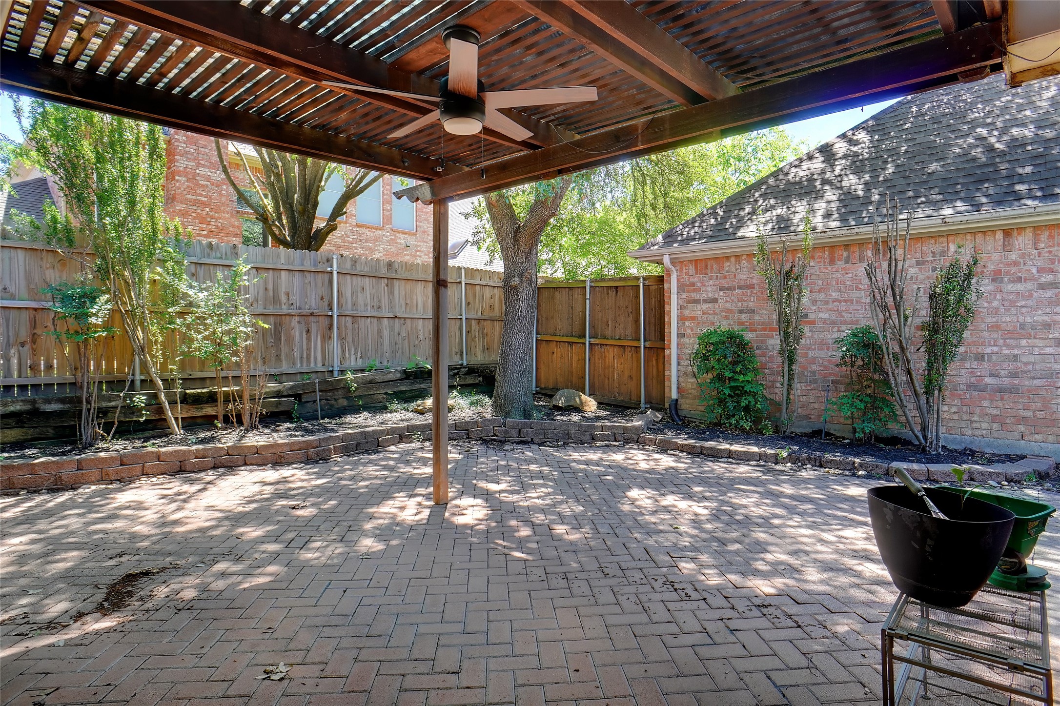 206 Arbor Park Drive , Euless, TX, 76039 | 20962758 | Realty Texas LLC