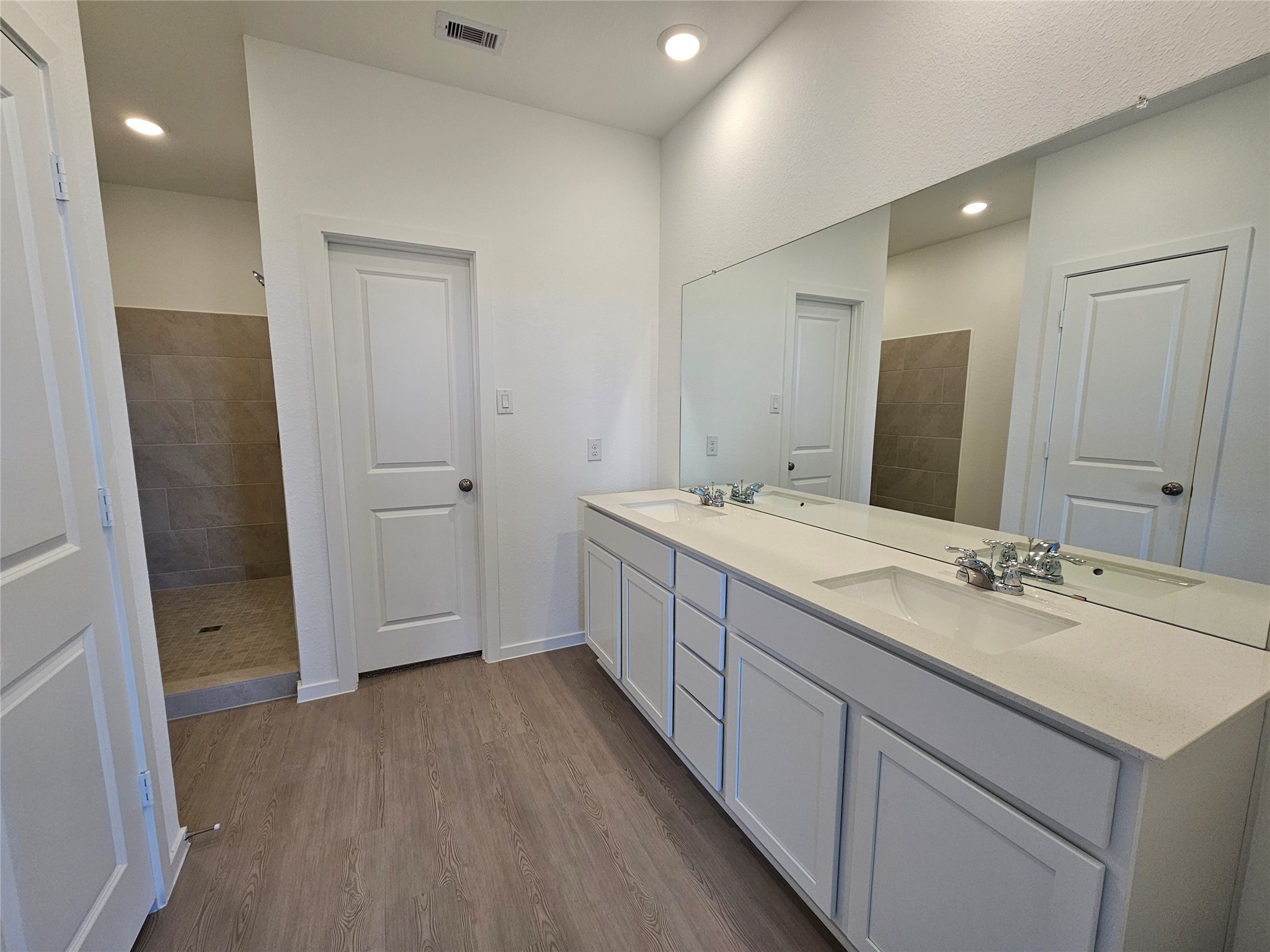 2002 Heather Ridge Way , Rosenberg, TX, 77471 | 27650027 | Realty Texas LLC