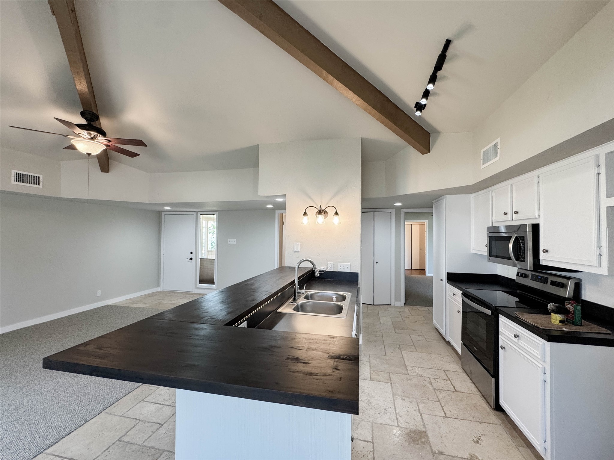 1406 Broken Hills 14, Horseshoe Bay, TX, 78657 | 90077933 | Realty Texas LLC