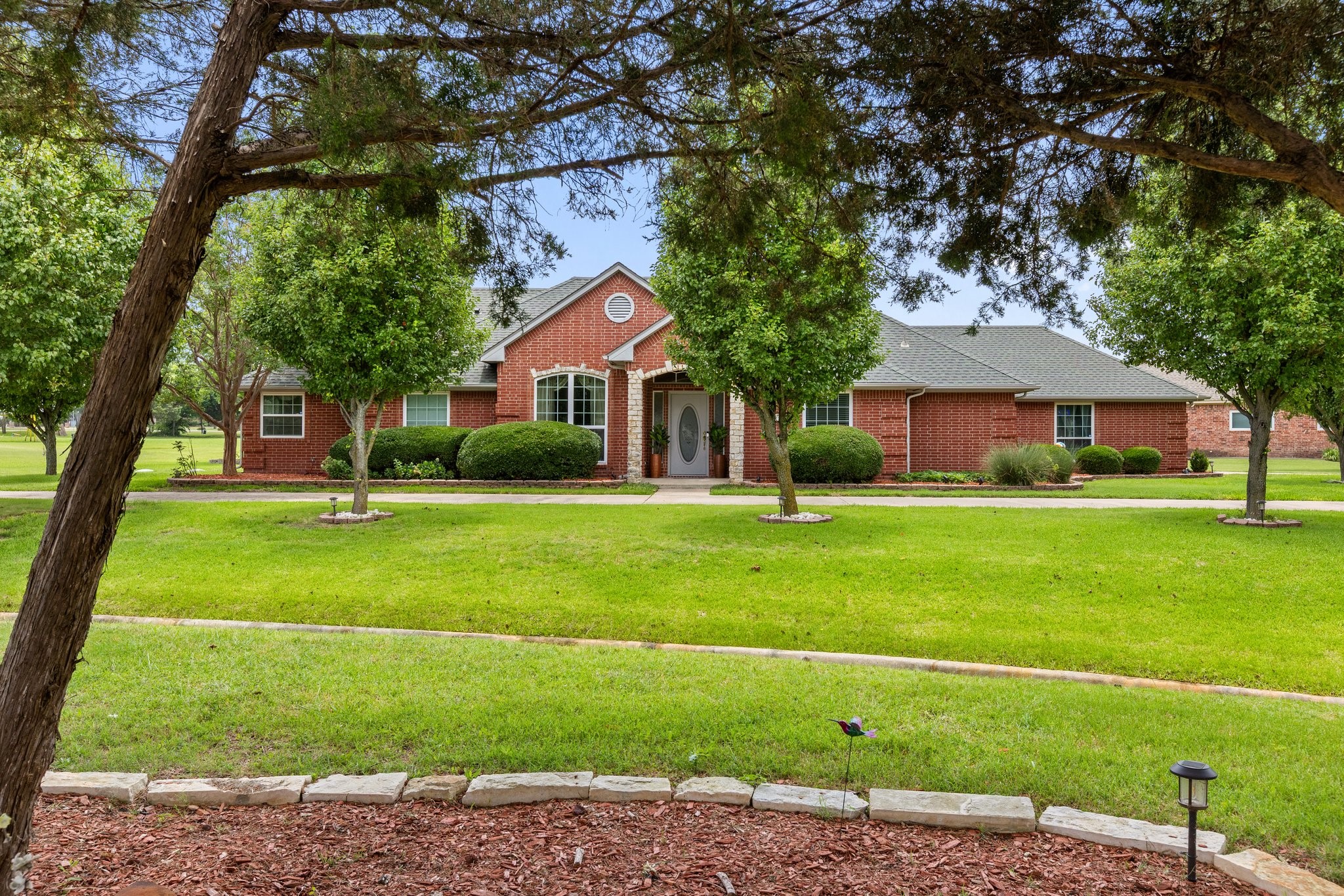 300 Burtonwood Circle, Ovilla, TX, 75154 | 20963028 | Realty Texas LLC