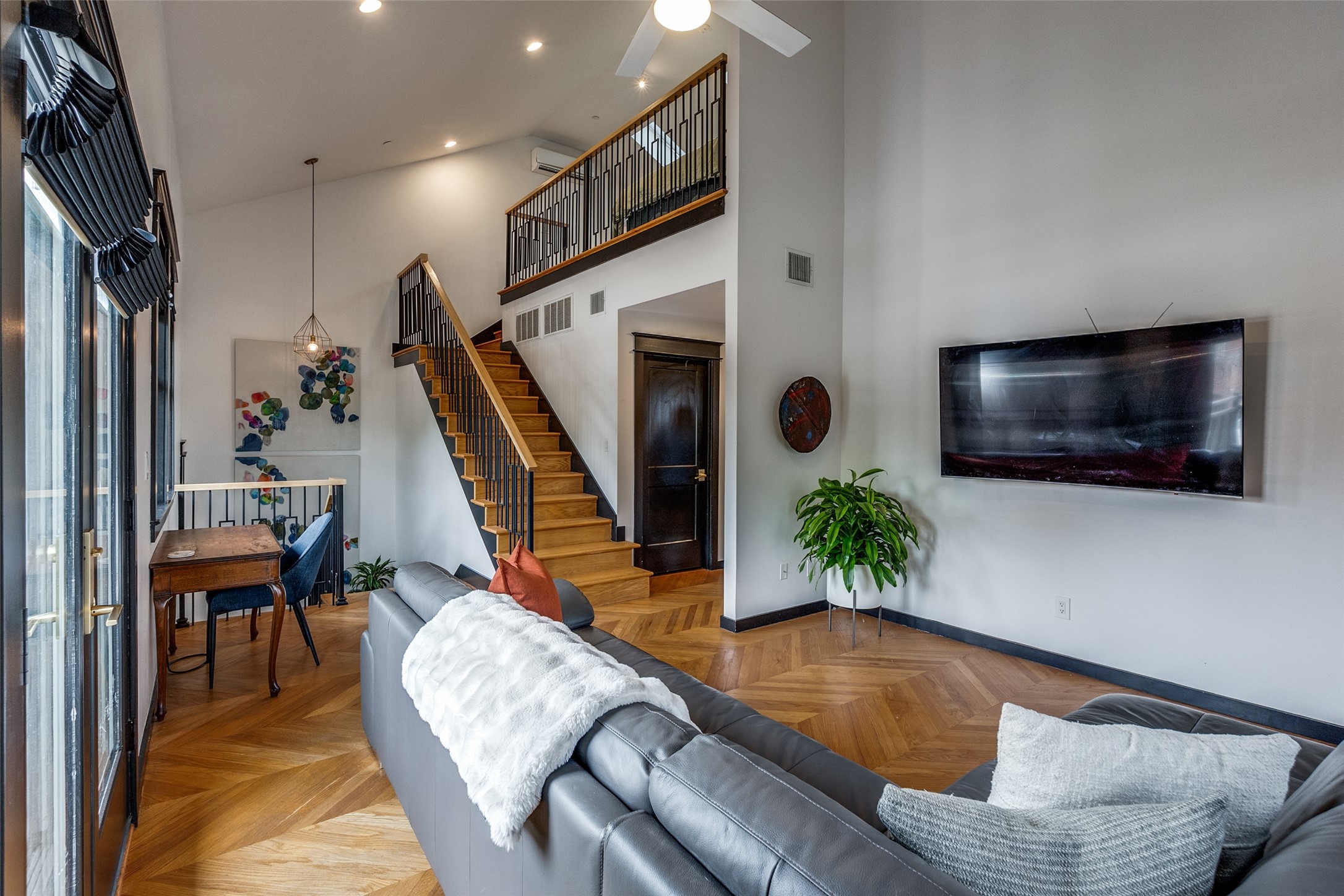 1038 Kings Highway 4 , Dallas, TX, 75208 | 20962654 | Realty Texas LLC