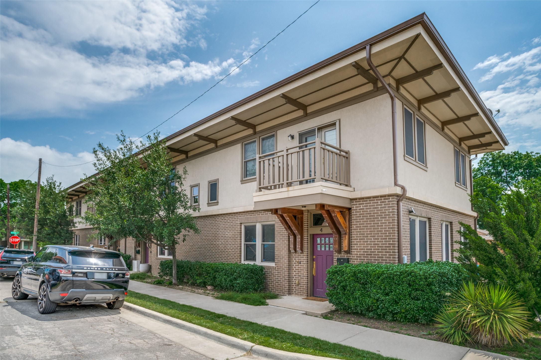 1038 Kings Highway 4 , Dallas, TX, 75208 | 20962654 | Realty Texas LLC