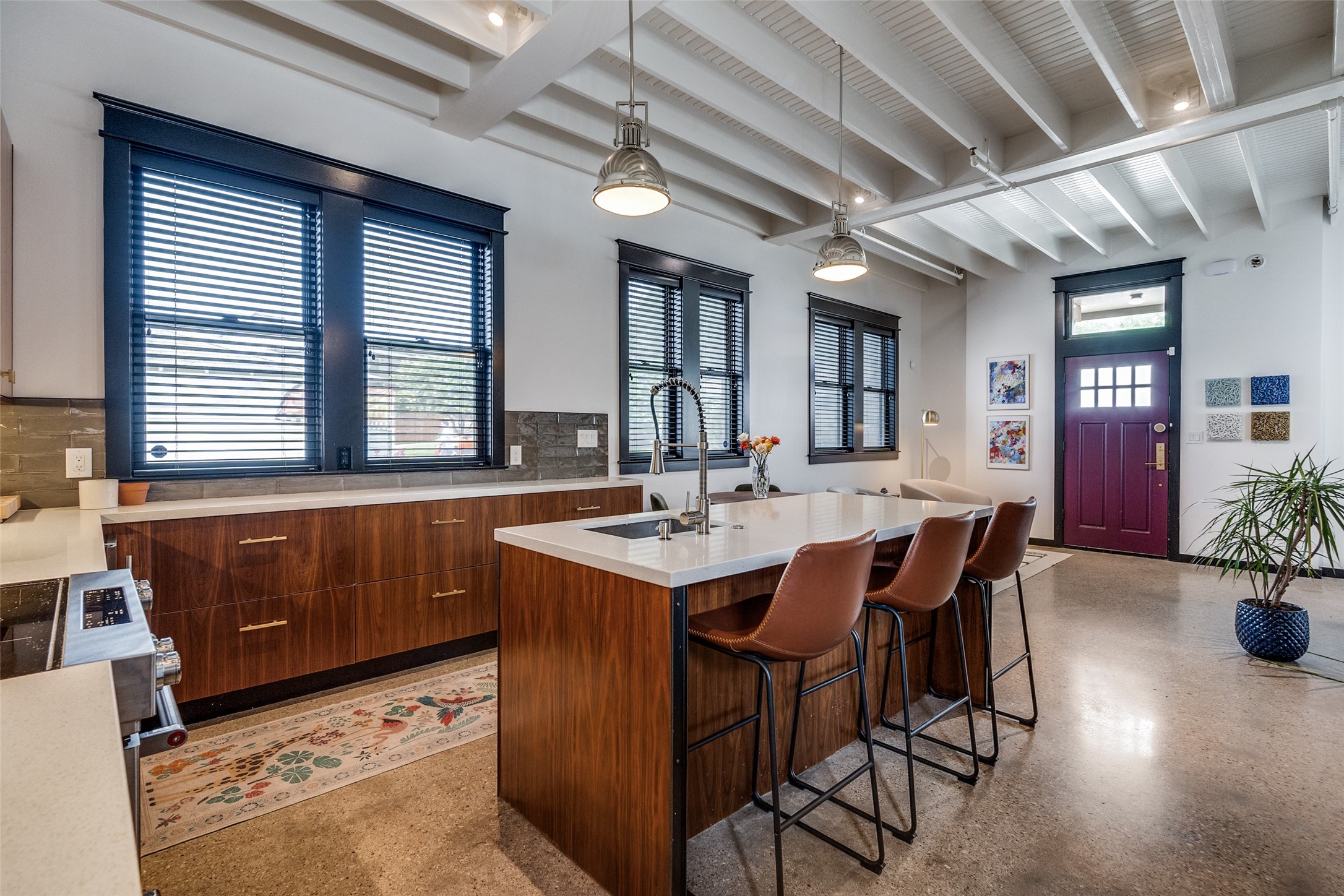 1038 Kings Highway 4 , Dallas, TX, 75208 | 20962654 | Realty Texas LLC