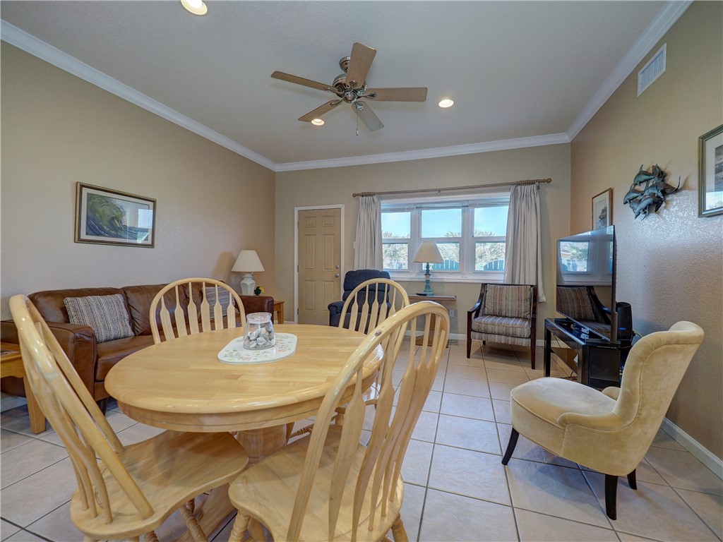 700 Island Retreat 37, Port Aransas, TX, 78373 | 459897 | Realty Texas LLC