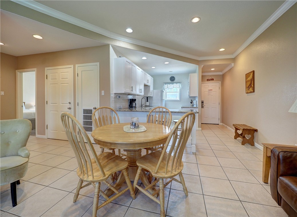 700 Island Retreat 37, Port Aransas, TX, 78373 | 459897 | Realty Texas LLC