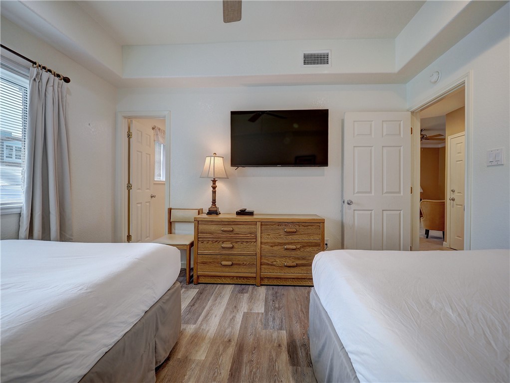 700 Island Retreat 37, Port Aransas, TX, 78373 | 459897 | Realty Texas LLC