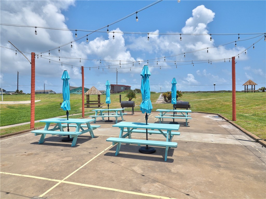 700 Island Retreat 37, Port Aransas, TX, 78373 | 459897 | Realty Texas LLC