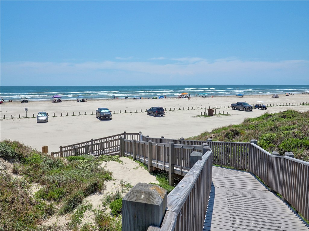 700 Island Retreat 37, Port Aransas, TX, 78373 | 459897 | Realty Texas LLC