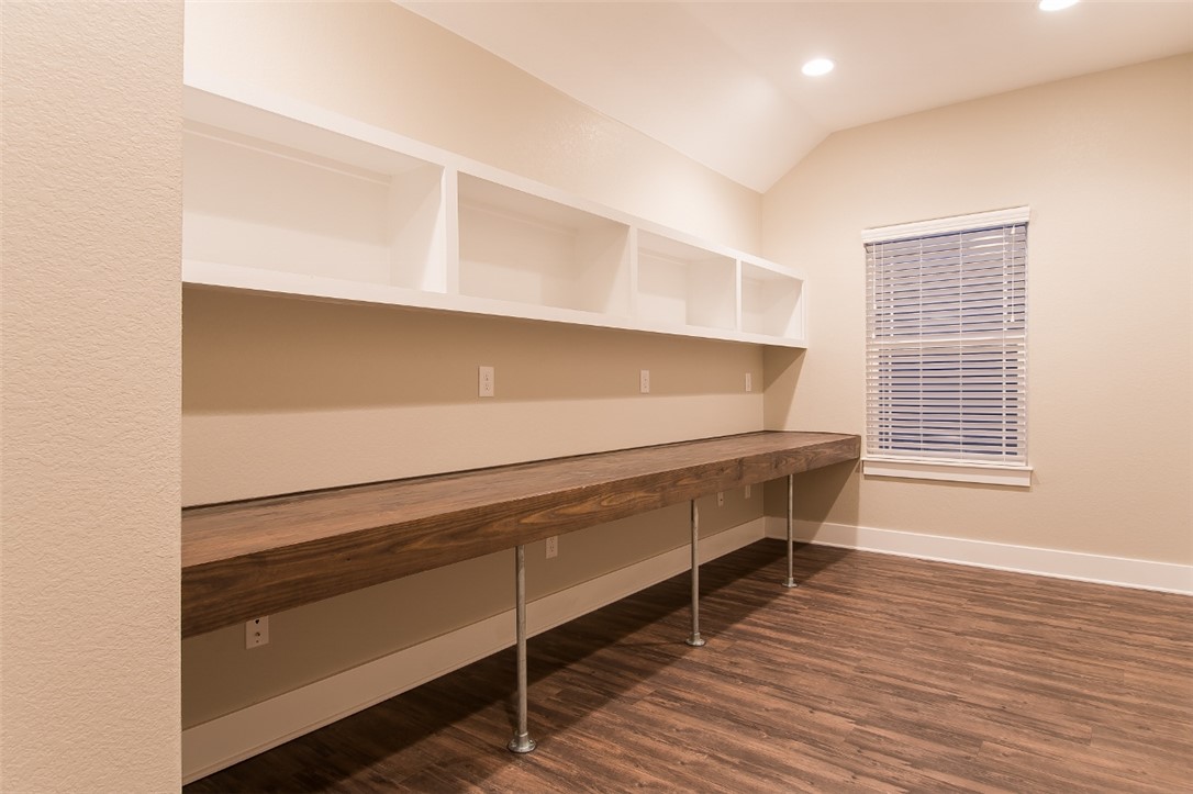 204 Howdy Court, Bryan, TX, 77801 | 25006720 | Realty Texas LLC