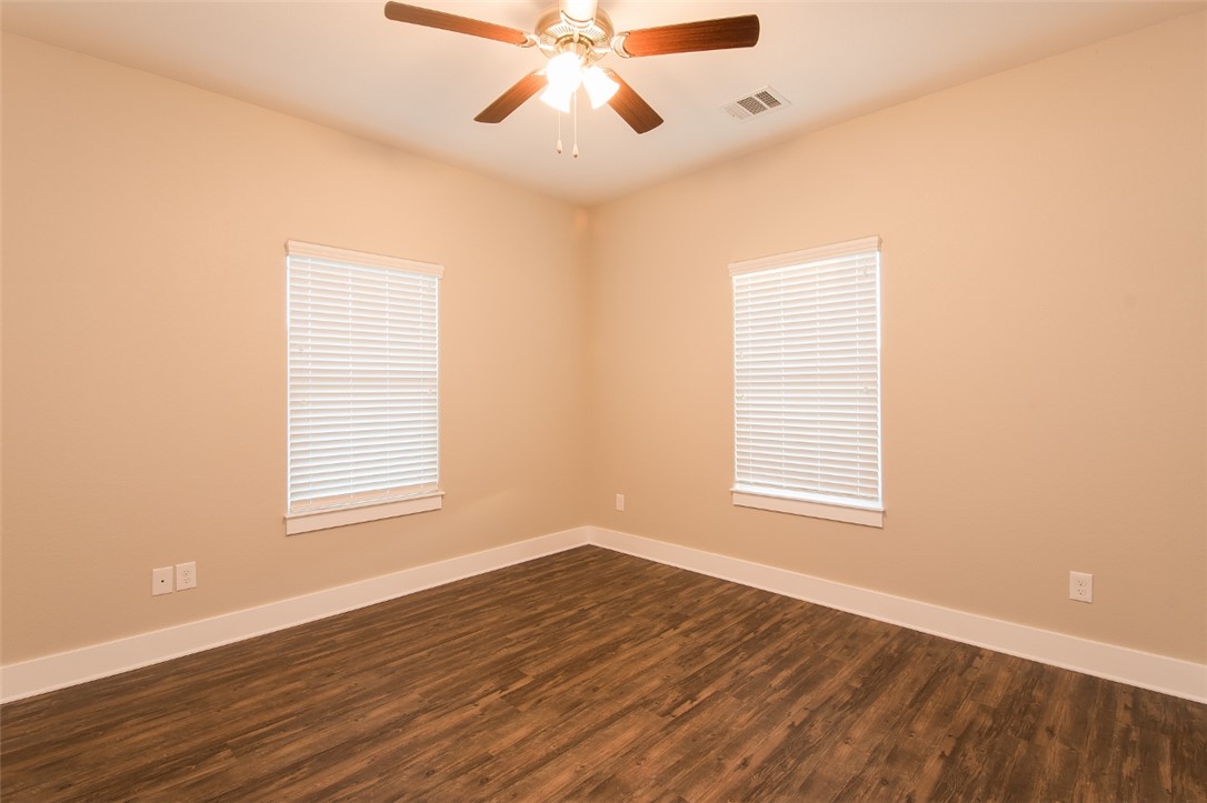 204 Howdy Court, Bryan, TX, 77801 | 25006720 | Realty Texas LLC
