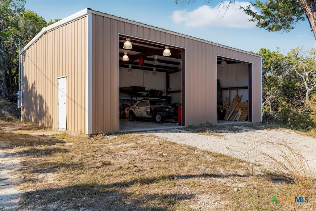 10306 Vance Circle Road, Jonestown, TX, 78645 | 582721 | Realty Texas LLC