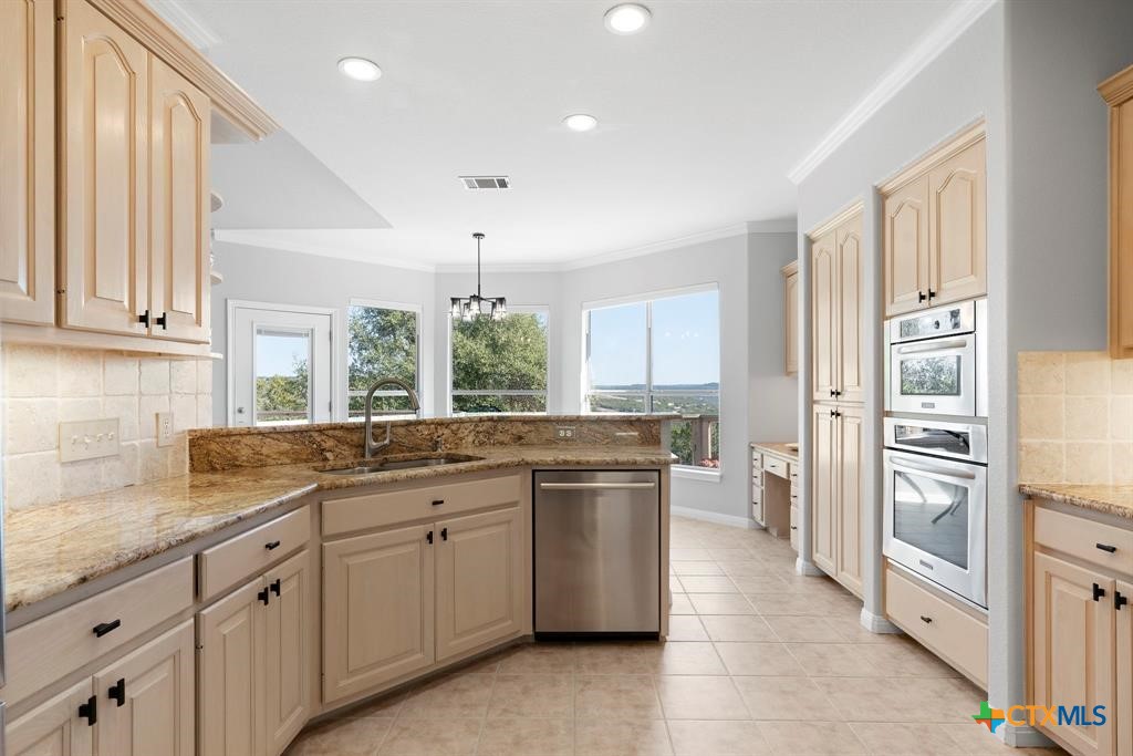 10306 Vance Circle Road, Jonestown, TX, 78645 | 582721 | Realty Texas LLC