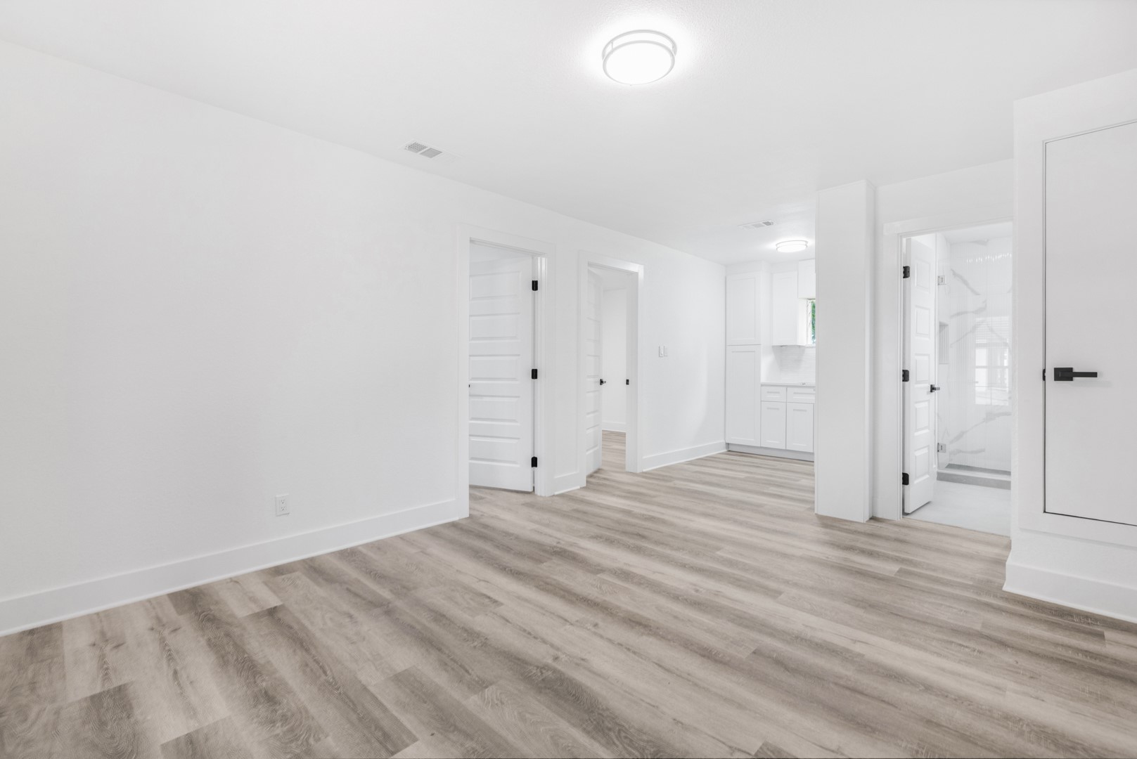1122 Edwards Court S , Irving, TX, 75062 | 20963656 | Realty Texas LLC