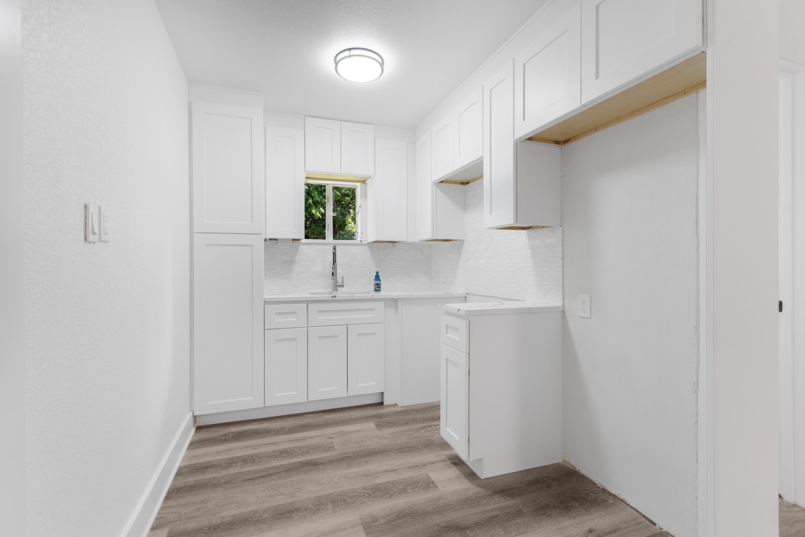 1122 Edwards Court S , Irving, TX, 75062 | 20963656 | Realty Texas LLC