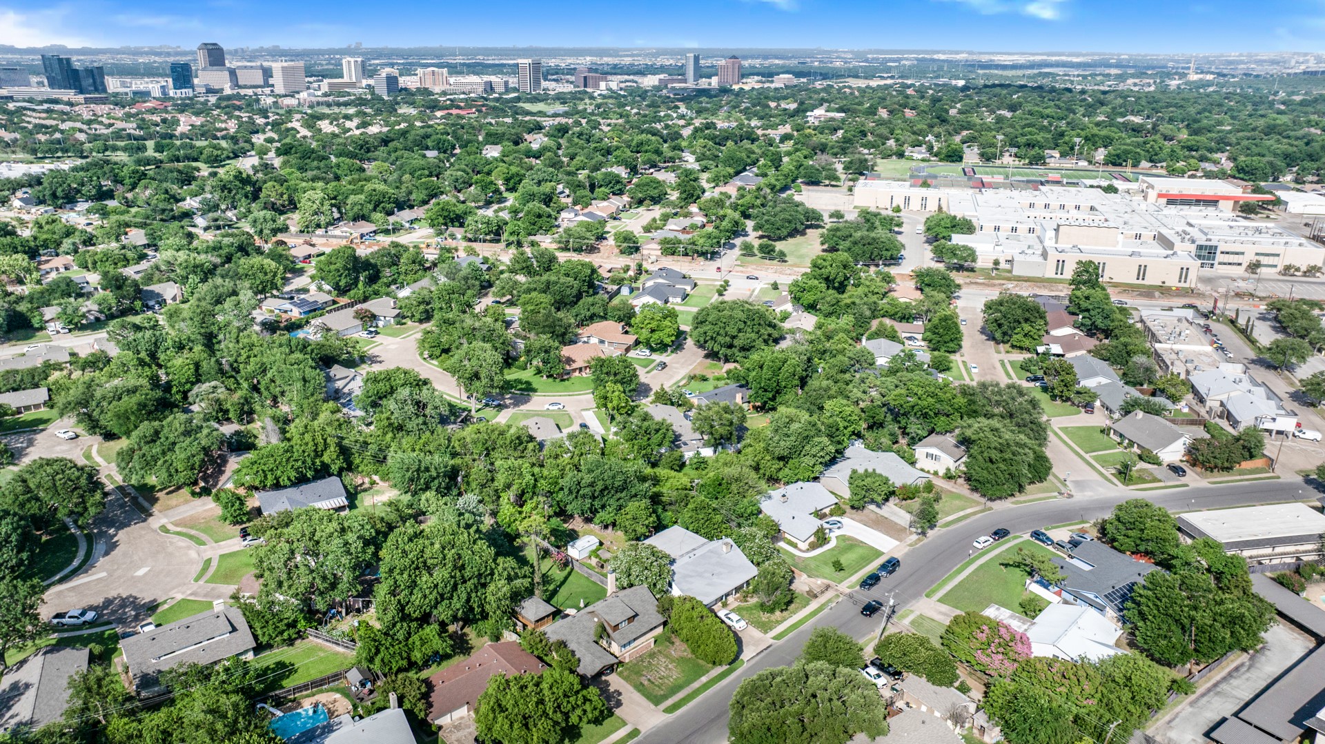 1122 Edwards Court S , Irving, TX, 75062 | 20963656 | Realty Texas LLC