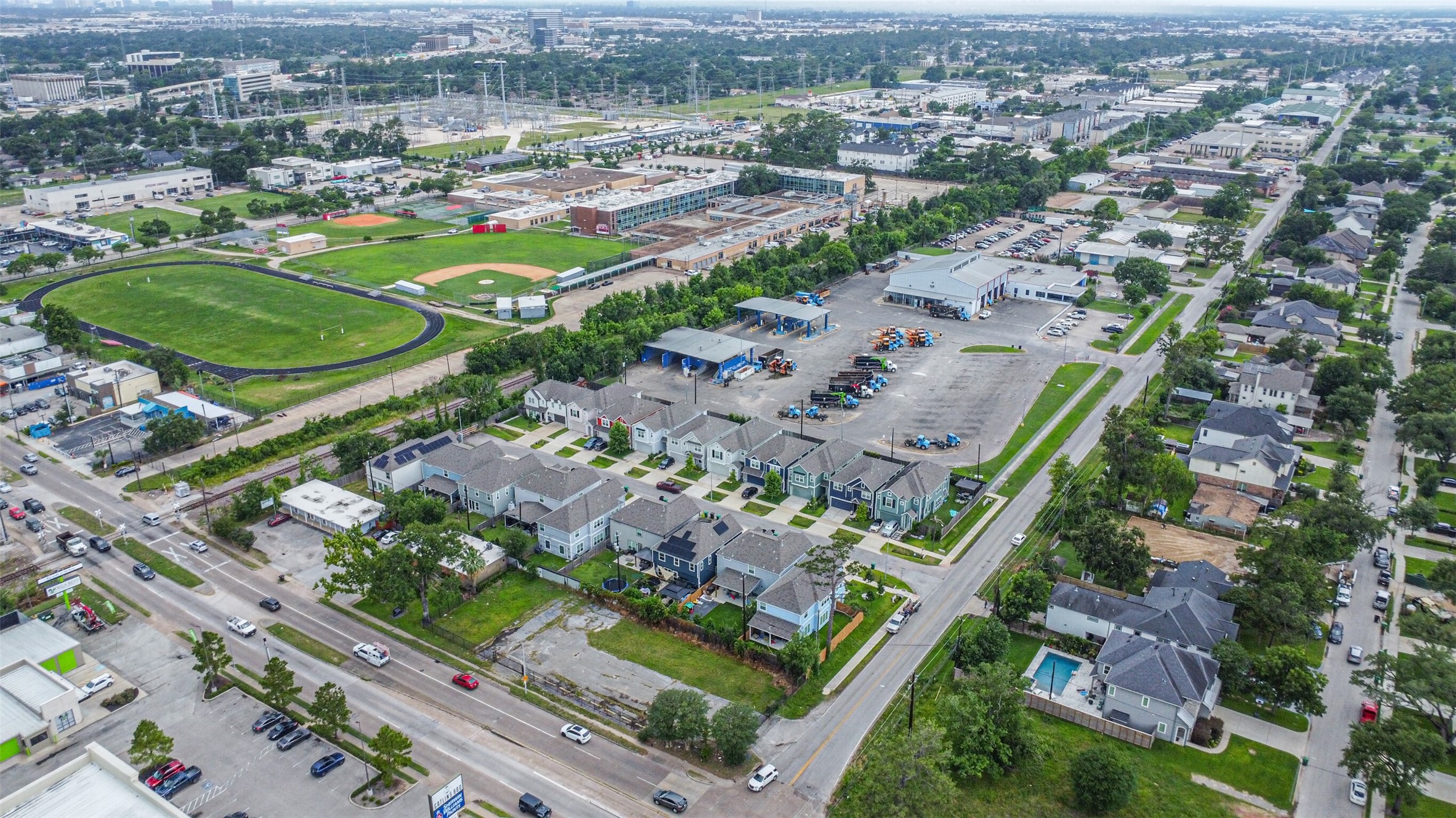 3527 Ella Boulevard, Houston, TX, 77018 | 23112250 | Realty Texas LLC