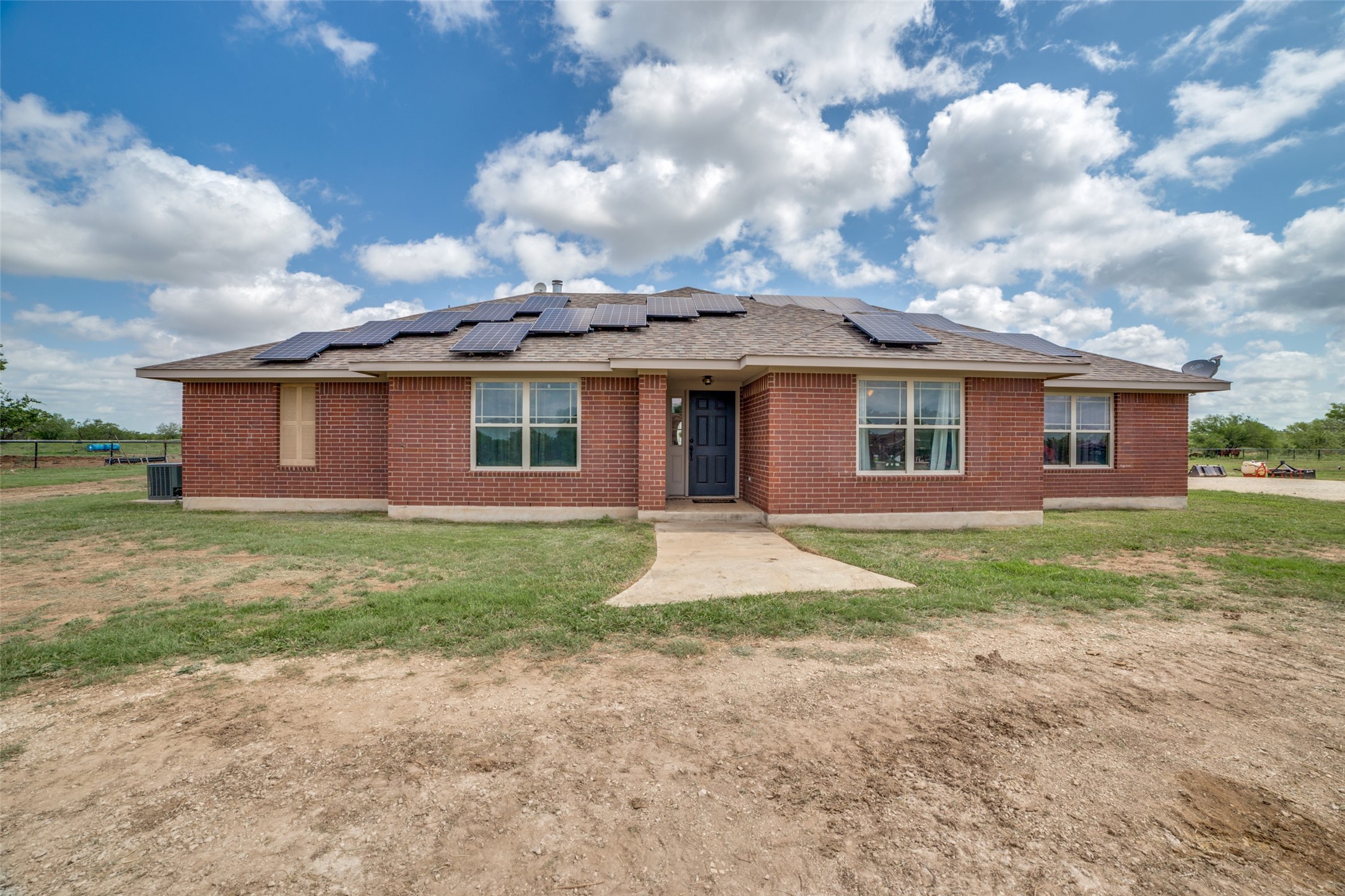 2259 County Road 325, Sabinal, TX, 78881 | 27525820 | Realty Texas LLC