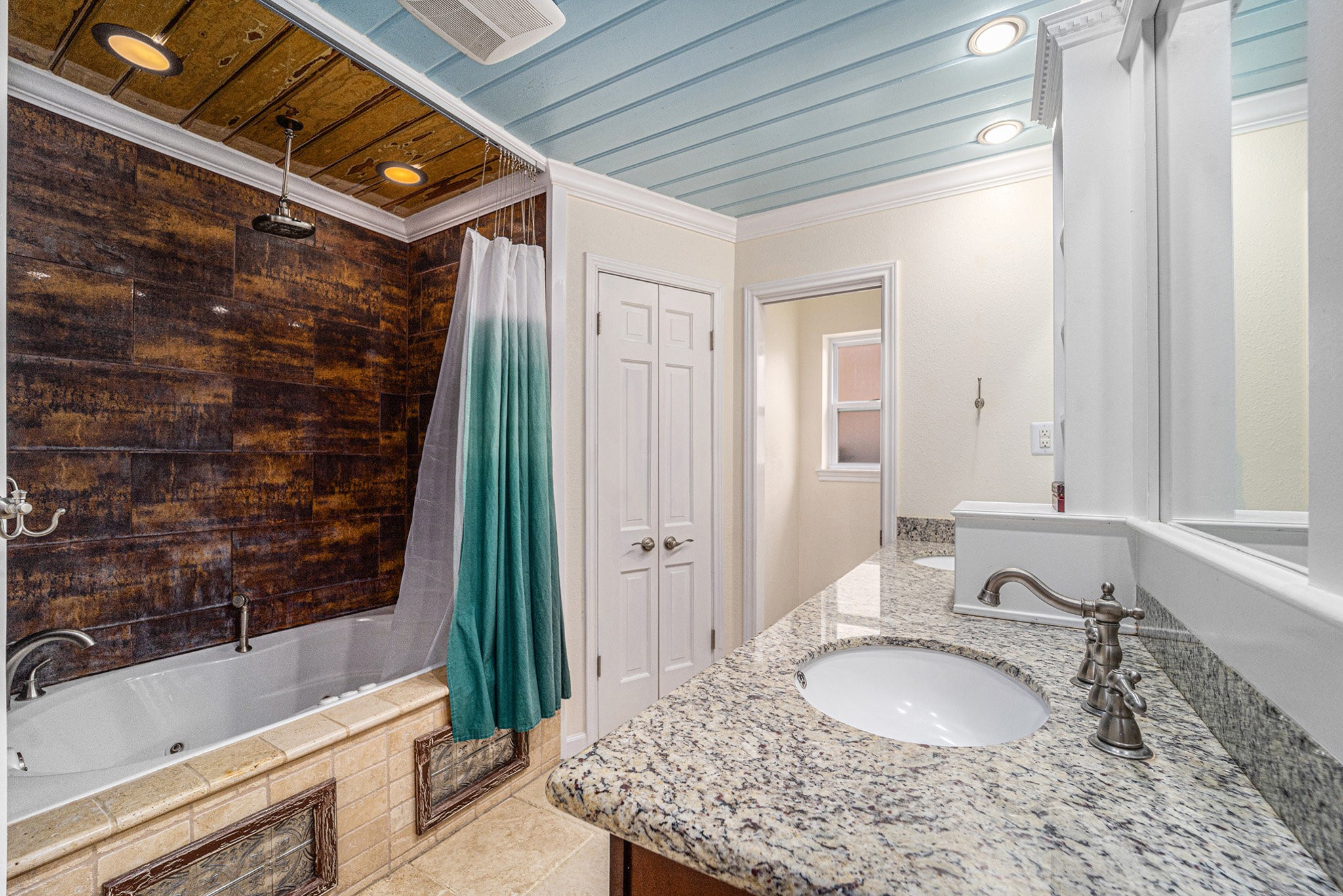 11607 Leaning Pine Drive , Houston, TX, 77070 | 5671730 | Realty Texas LLC