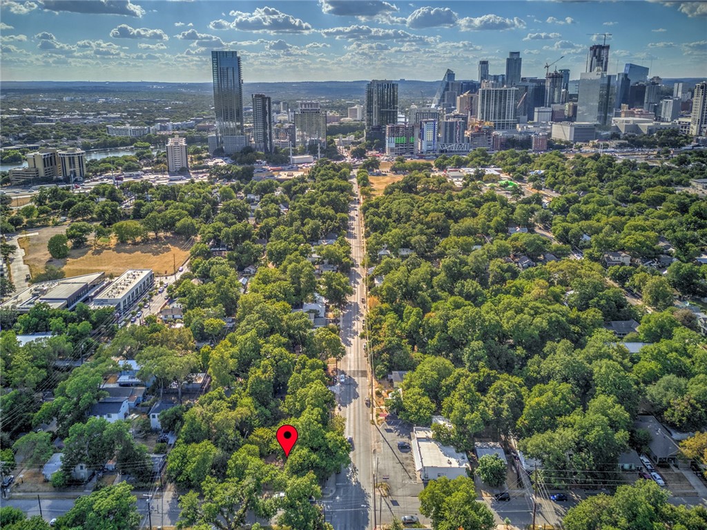 1511 Holly ST, Austin, TX, 78702 | 6776483 | Realty Texas LLC