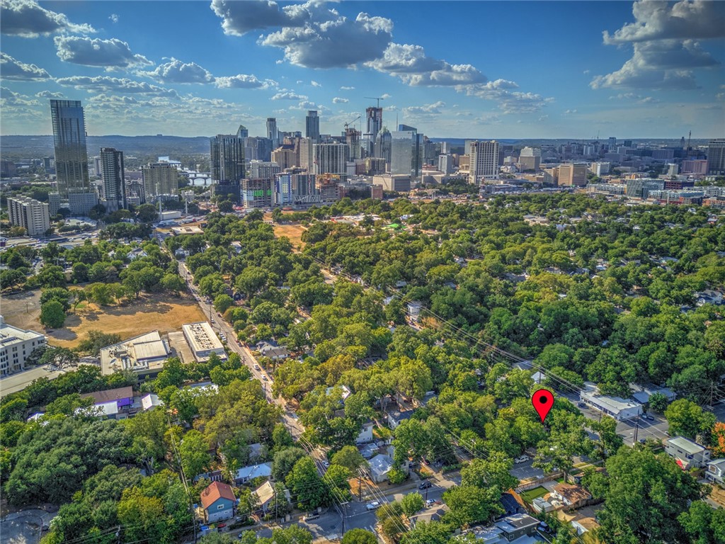 1511 Holly ST, Austin, TX, 78702 | 6776483 | Realty Texas LLC