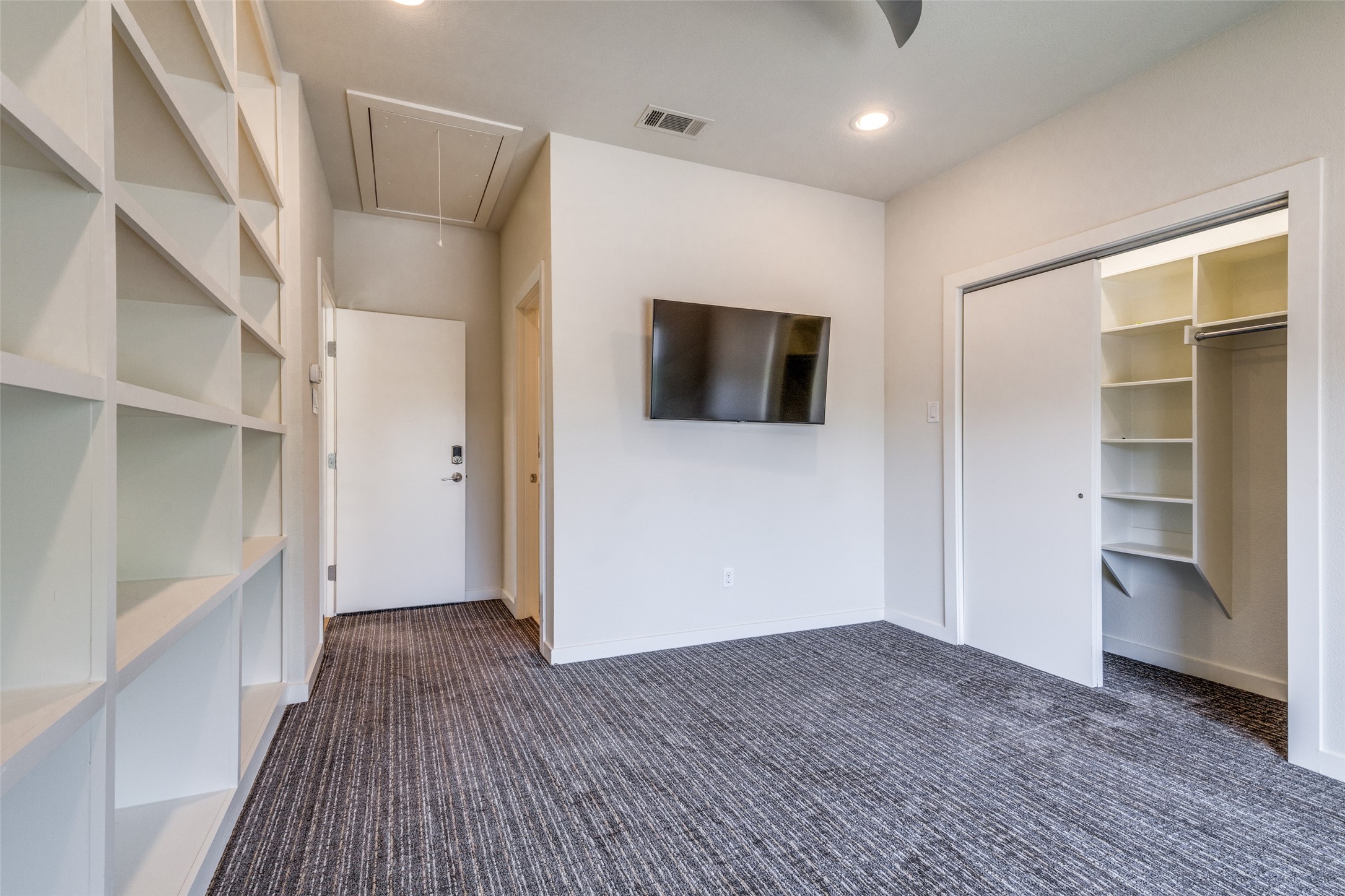 1328 Madeline Place B , Fort Worth, TX, 76107 | 20964199 | Realty Texas LLC