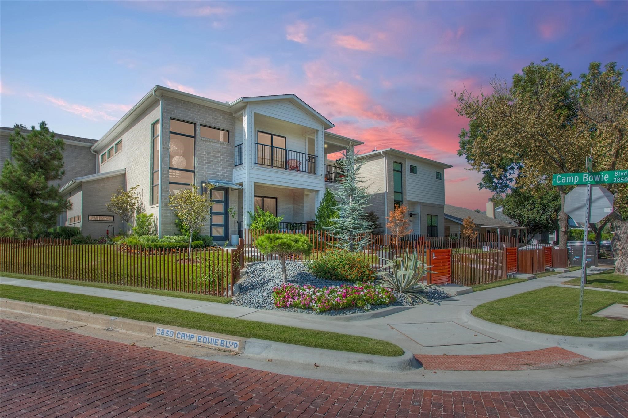 1328 Madeline Place B , Fort Worth, TX, 76107 | 20964199 | Realty Texas LLC