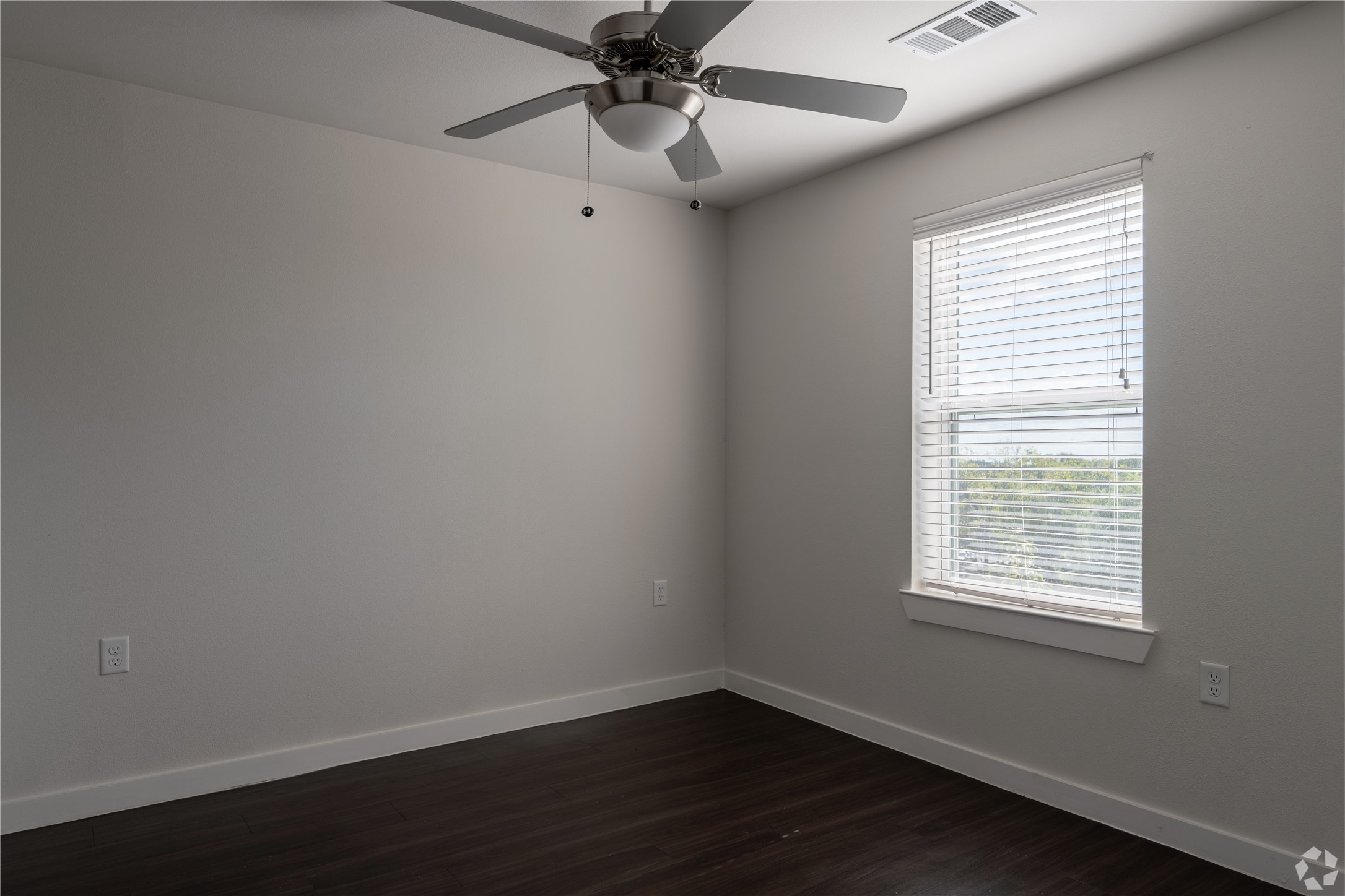 2401 E Oltorf Street 170, Austin, TX, 78741 | 79316709 | Realty Texas LLC