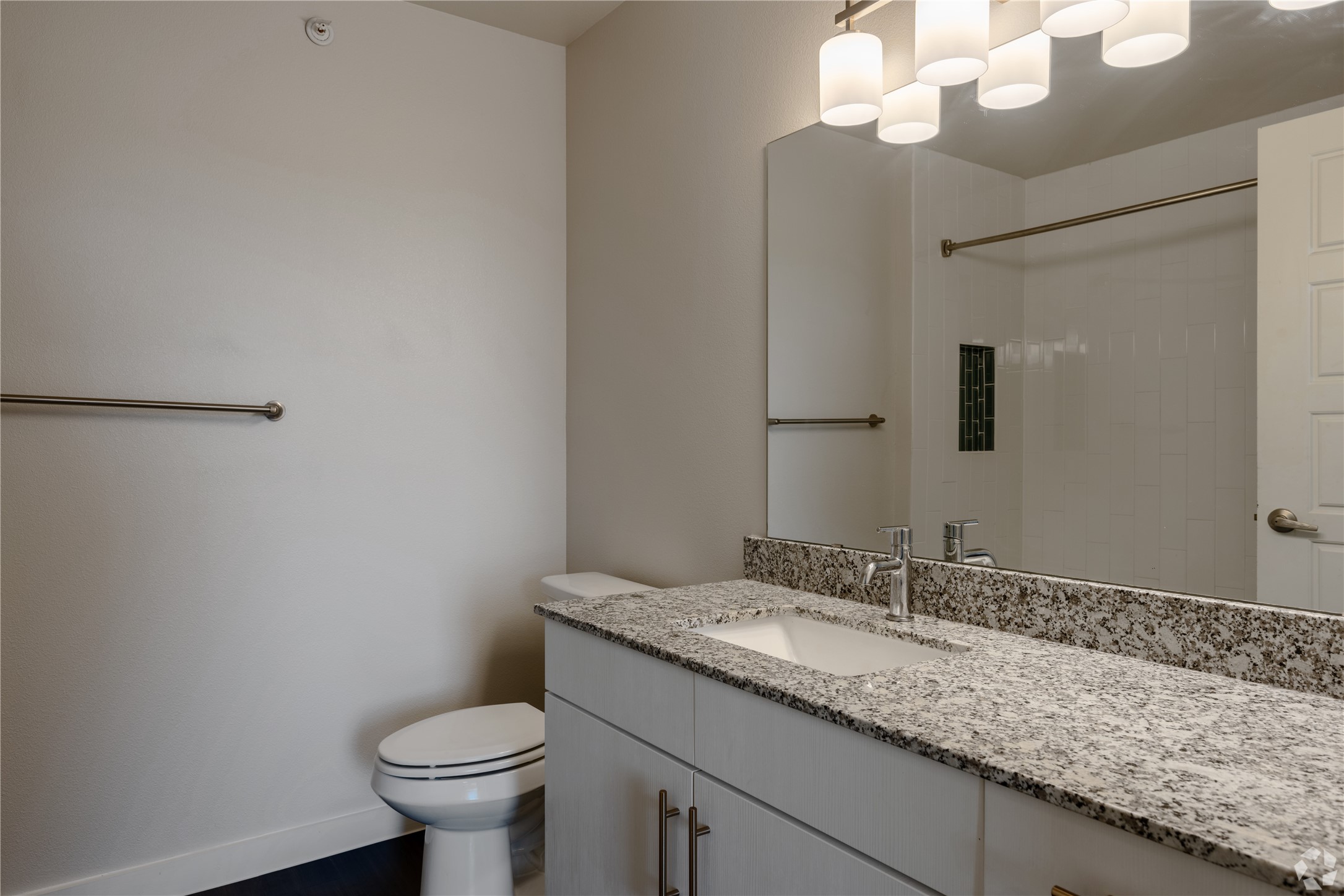 2401 E Oltorf Street 170, Austin, TX, 78741 | 79316709 | Realty Texas LLC