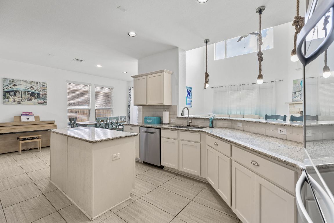 2928 NE Saint Paul Rivera Lane , Round Rock, TX, 78665 | 2504187 | Realty Texas LLC
