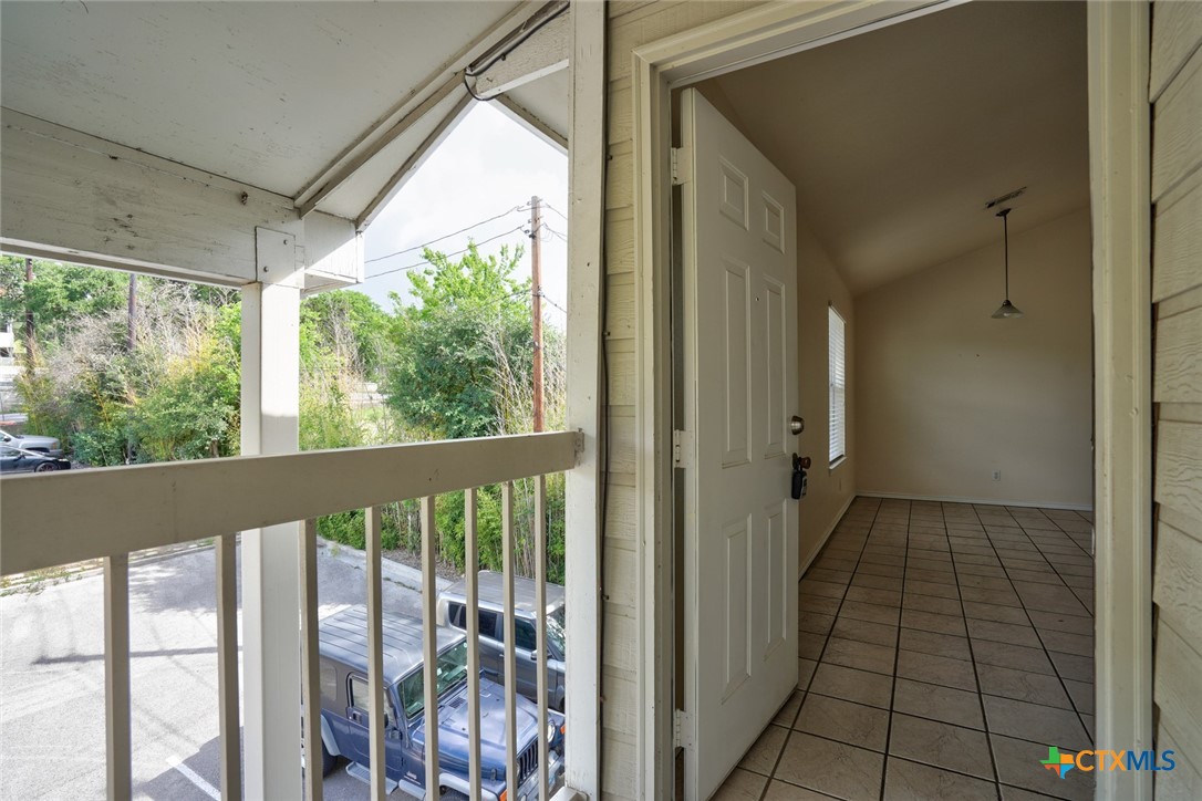 427 Lindsey Street 123 , San Marcos, TX, 78666 | 582562 | Realty Texas LLC