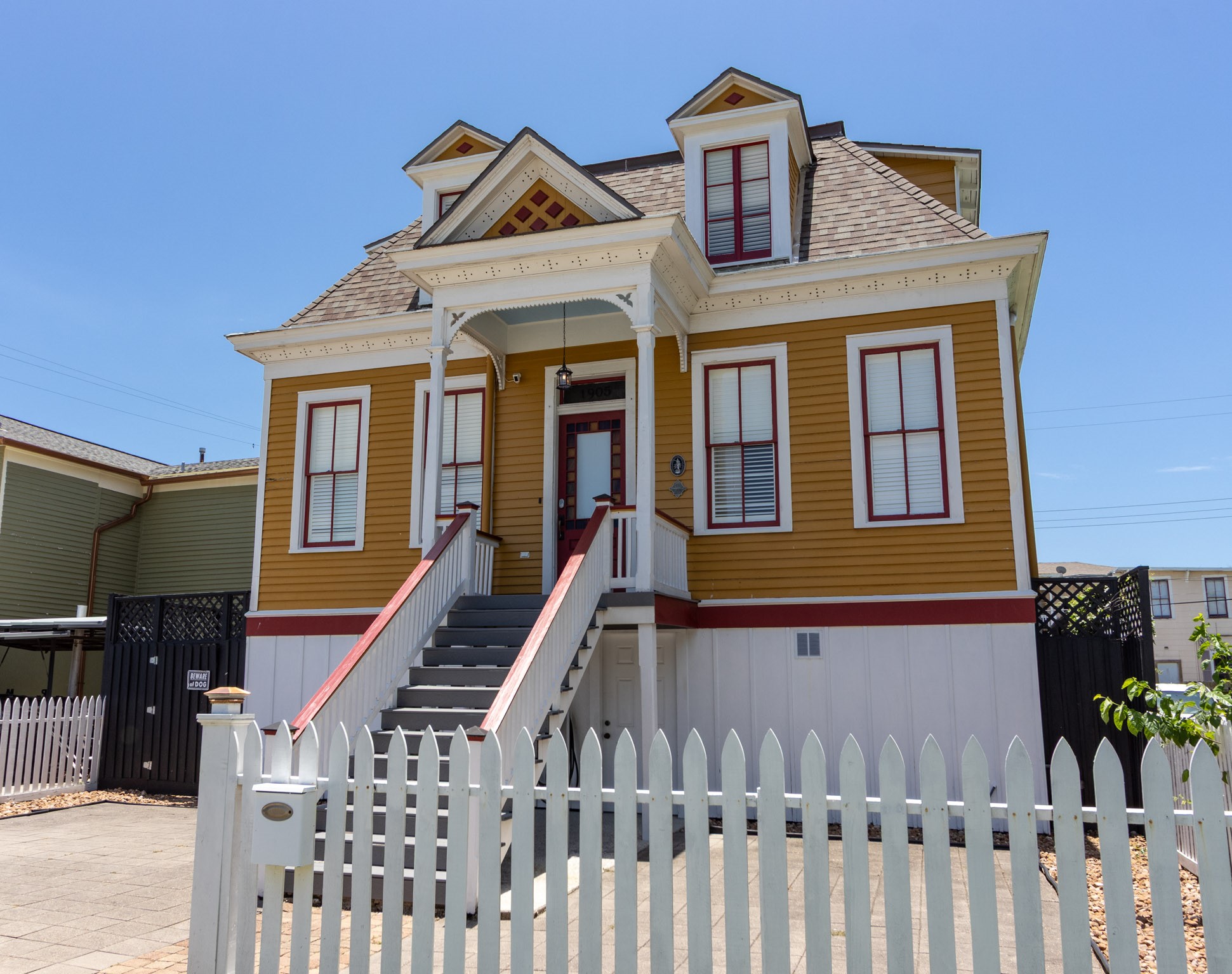 1905 Avenue M 1/2, Galveston, TX, 77550 | 74383917 | Realty Texas LLC