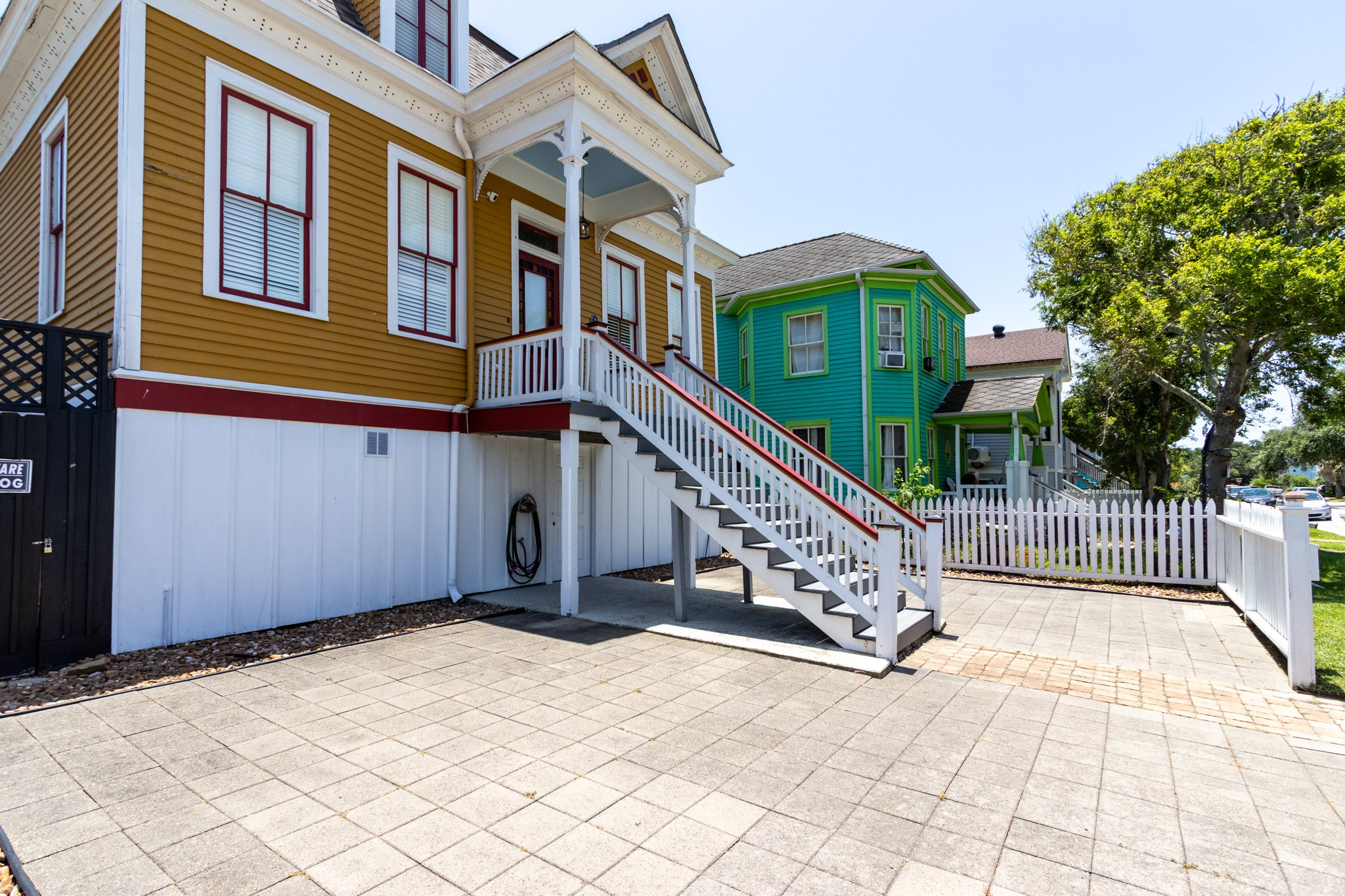 1905 Avenue M 1/2, Galveston, TX, 77550 | 74383917 | Realty Texas LLC