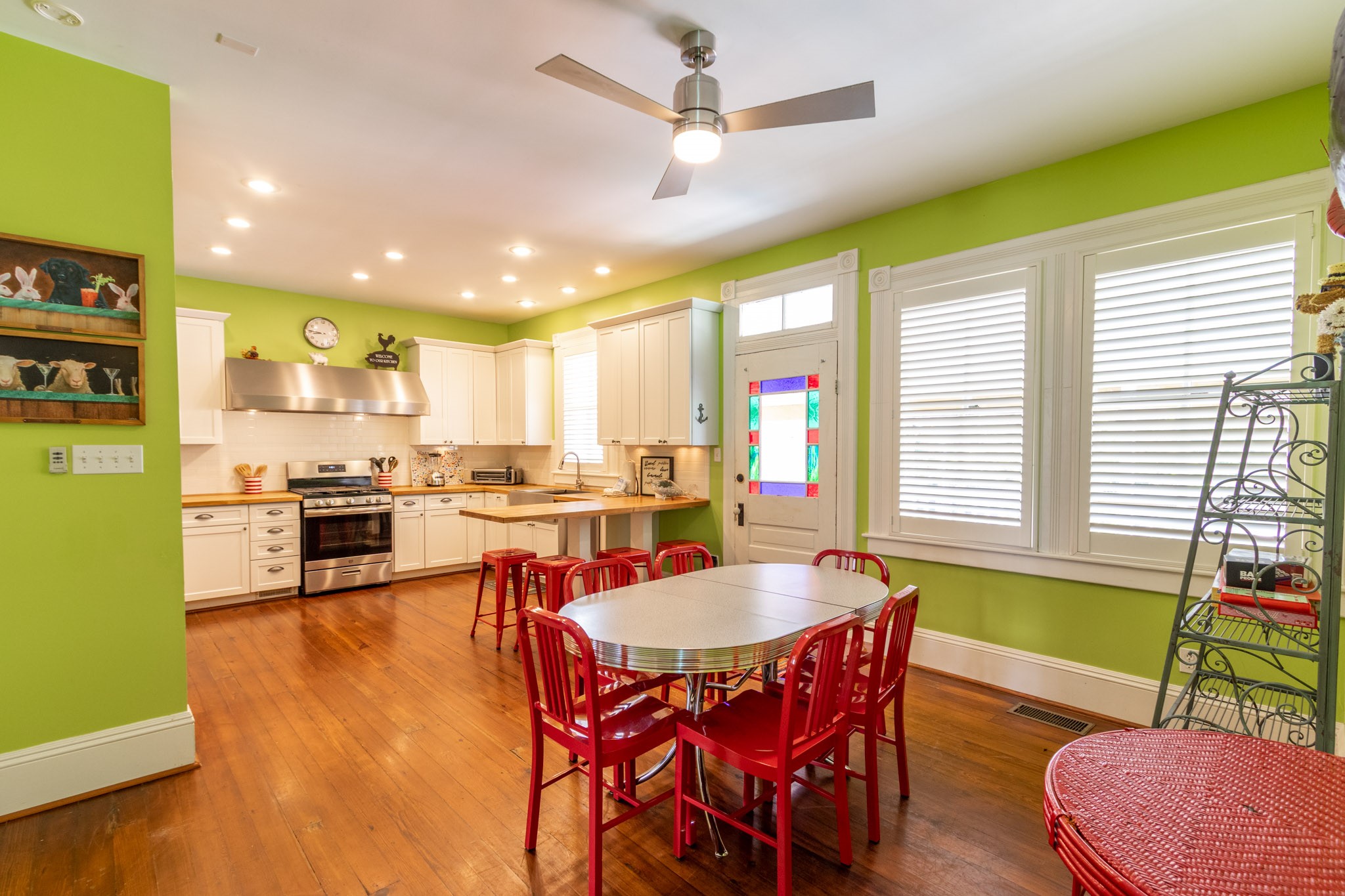 1905 Avenue M 1/2, Galveston, TX, 77550 | 74383917 | Realty Texas LLC