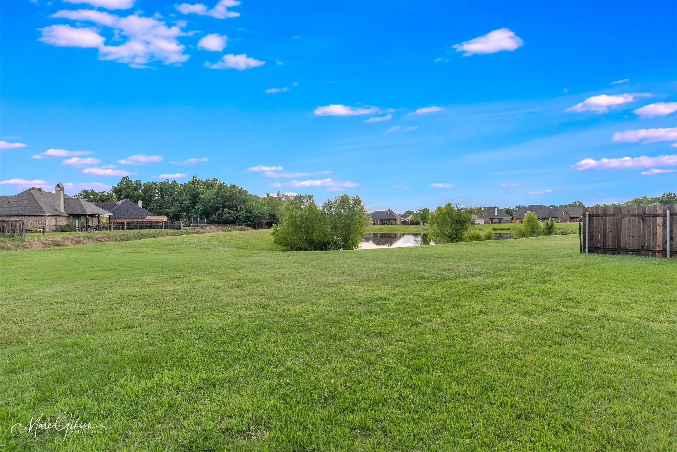 419 Long Acre Drive , Bossier City, LA, 71111 | 20965324 | Realty Texas LLC