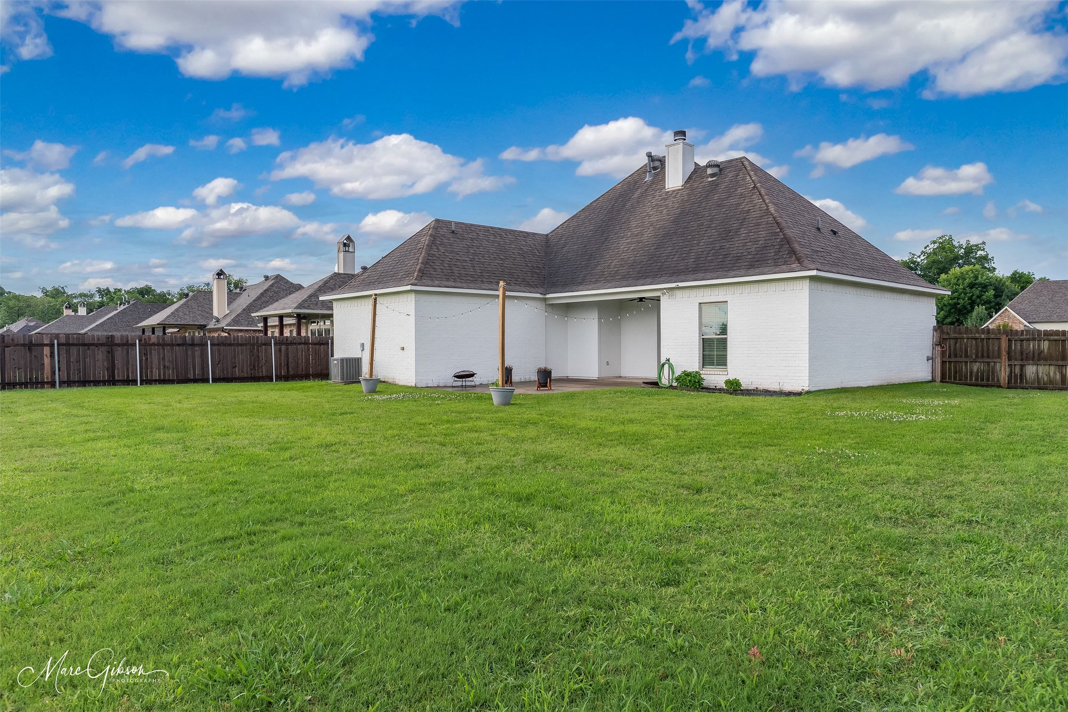 419 Long Acre Drive , Bossier City, LA, 71111 | 20965324 | Realty Texas LLC
